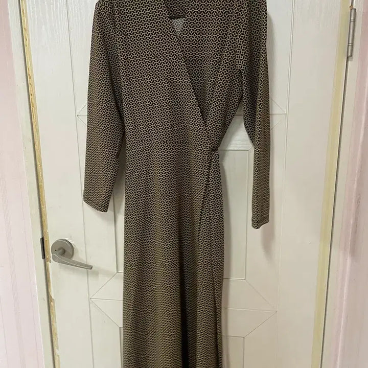 [BUNJANG] Lip Balm Plus One Piece Dress / 립밤플러스 원피스(7788)