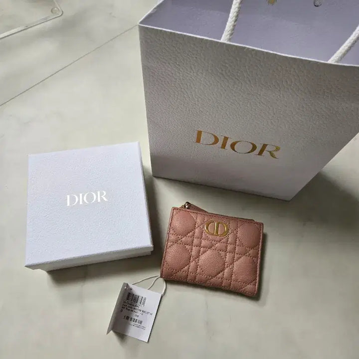 [BUNJANG] Dior Caro Dahlia Wallet / 디올 카로 달리아 지갑