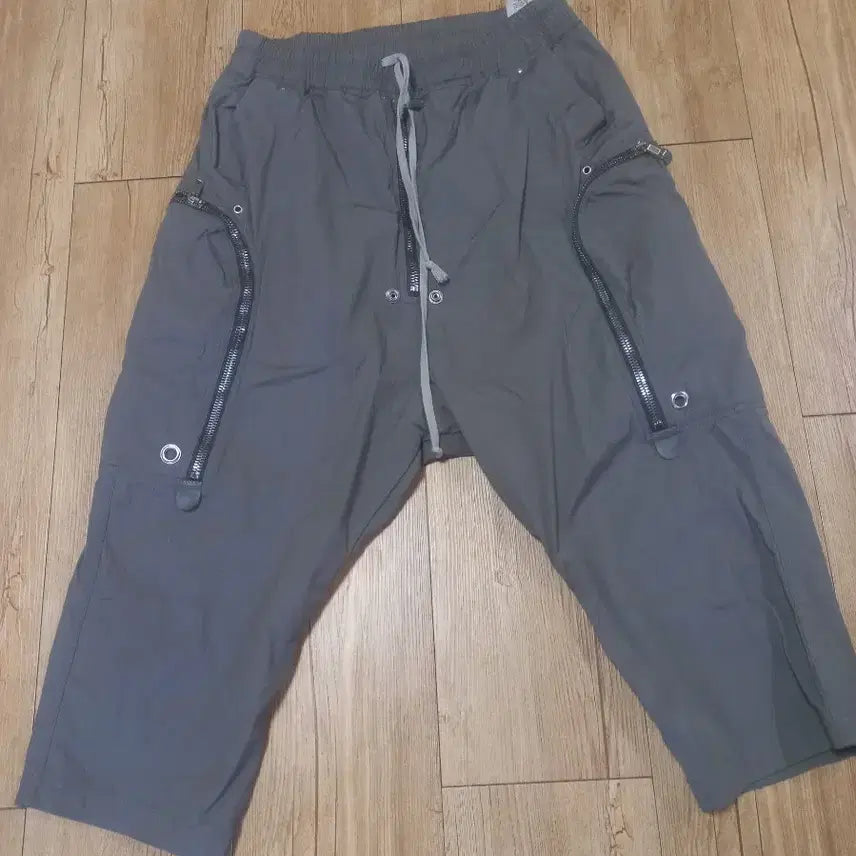 [BUNJANG] Rick Owens Bauhaus Bella Cropped Pants / 릭오웬스 바우하우스 벨라크롭팬츠 48