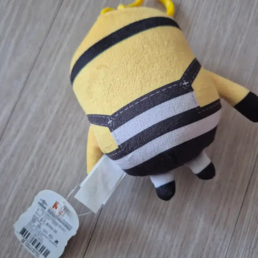 [BUNJANG] Despicable Me Minions Prisoner Plush Keychain New / 6월까지 판매) 슈퍼배드 미니언즈 죄수 봉제인형 키링 새상품