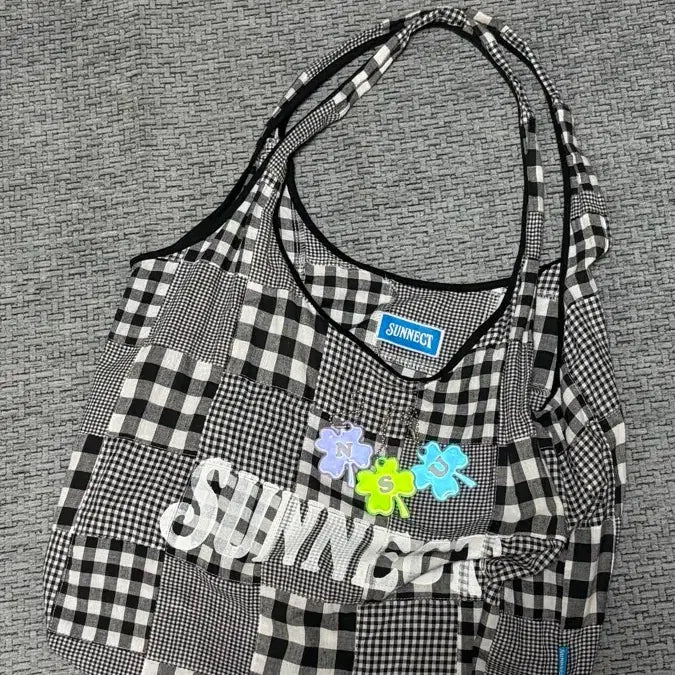 [SOLD OUT] 써넥트 숄더백 블랙 체크 패치워크 에코백