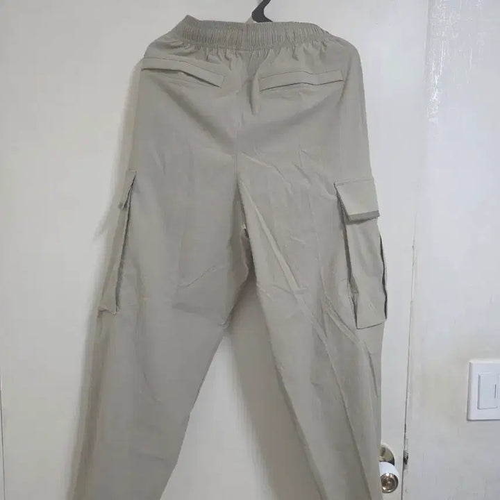 [BUNJANG] Under Armour Black Cargo Jogger Pants - Size L / 언더아머 블랙 카고 조거팬츠 L