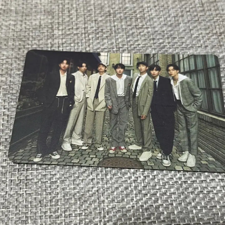 [BUNJANG] BTS Bangtan Boys BE Album Photocard Polaroids Bundle Set / 방탄소년단 BE 단체 사진, 포카, 폴라 일괄