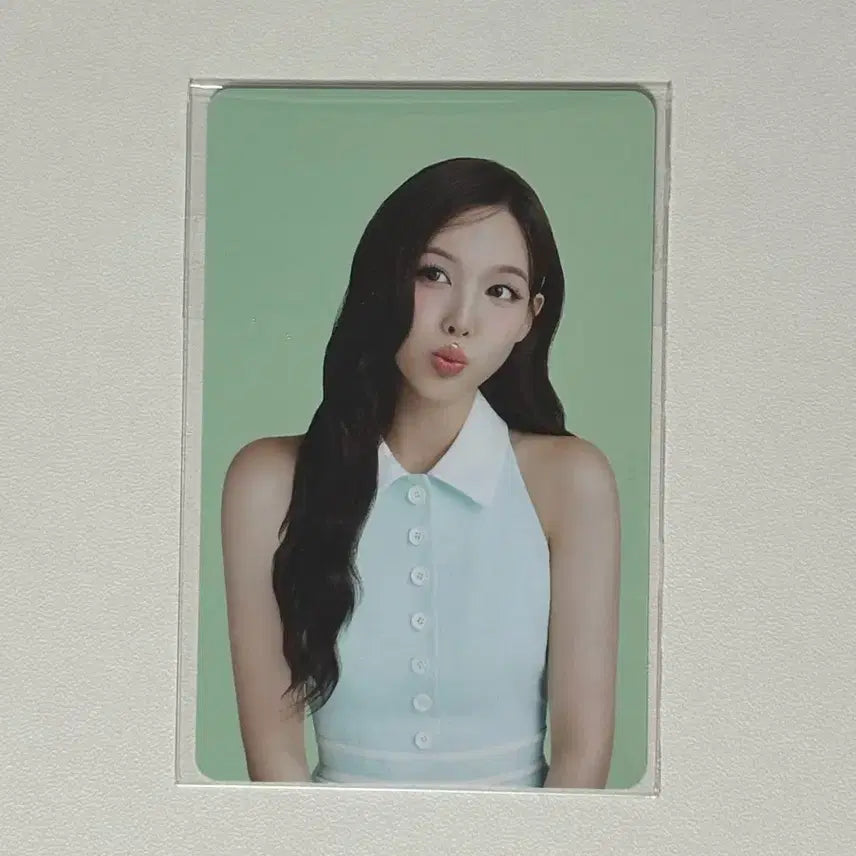 [BUNJANG] TWICE Nayeon T-Gen Kombucha Photocard / 트와이스 나연 티젠 콤부차 포카