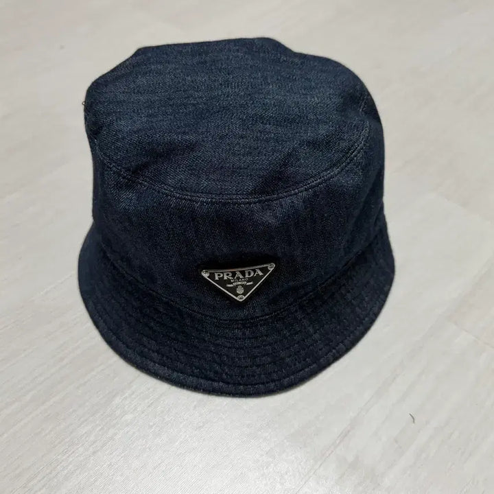 [BUNJANG] Prada Denim Bucket Hat XL / 프라다 데님 버킷햇 xl
