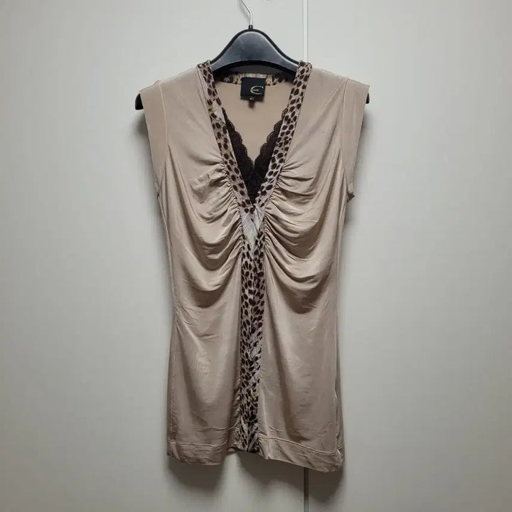[BUNJANG] Just Cavalli Sleeveless Top / Just Cavalli 저스트 카발리 슬리브리스