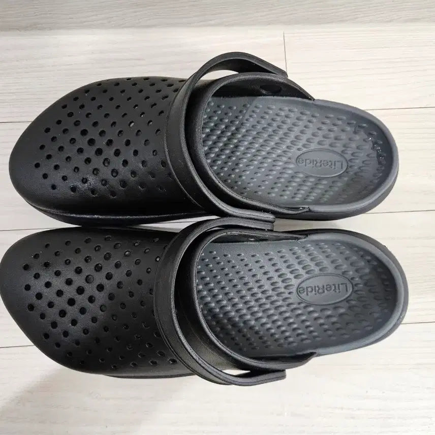 [BUNJANG] Crocs Literide Inmotion Clog Sandals Black 275 / 크록스 라이트라이드 인모션 클로그 샌들 슬리퍼 아쿠아슈즈 블랙 270