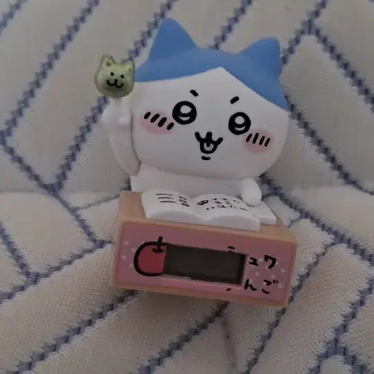 [BUNJANG] Chiikawa Clock Gacha Figure / 먼작귀 치이카와 시계가챠