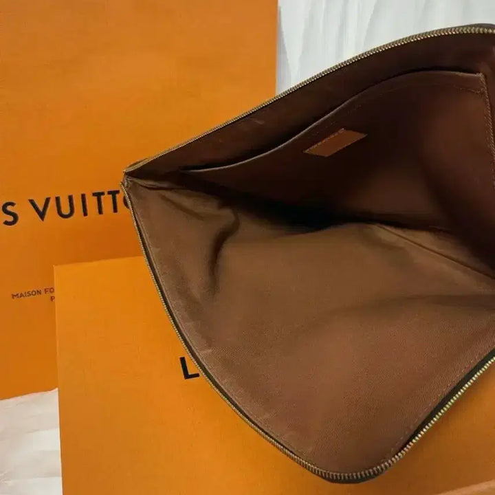 [BUNJANG] Louis Vuitton Monogram Pochette Voyage GM Clutch / LOUIS VUITTON 루이비통 포쉐트 보아주 GM 클러치
