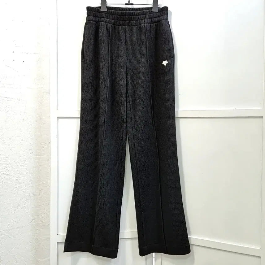 [BUNJANG] Descente Ribbed Wide Training Pants Women&