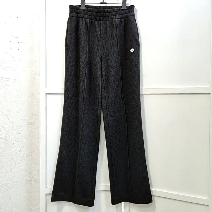 [BUNJANG] Descente Ribbed Wide Training Pants Women&