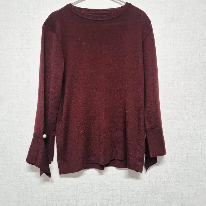 [BUNJANG] Pearl Accent Knit Sweater / 진주 포인트 니트