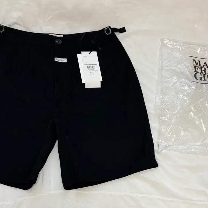 [BUNJANG] Marithe + Francois Girbaud Bermuda Shorts (Size S) / [새 상품] 마리떼 버뮤다 팬츠 s