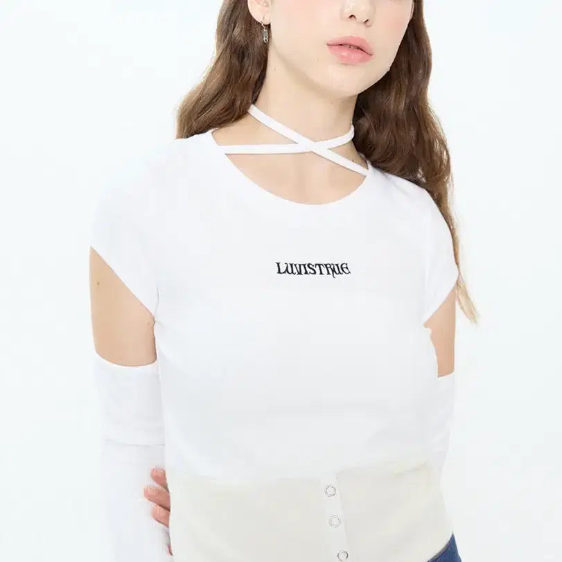 [BUNJANG] Love is True Cut-Out T-Shirt White / 러브이즈트루 컷아웃 티셔츠 화이트 교신 가능