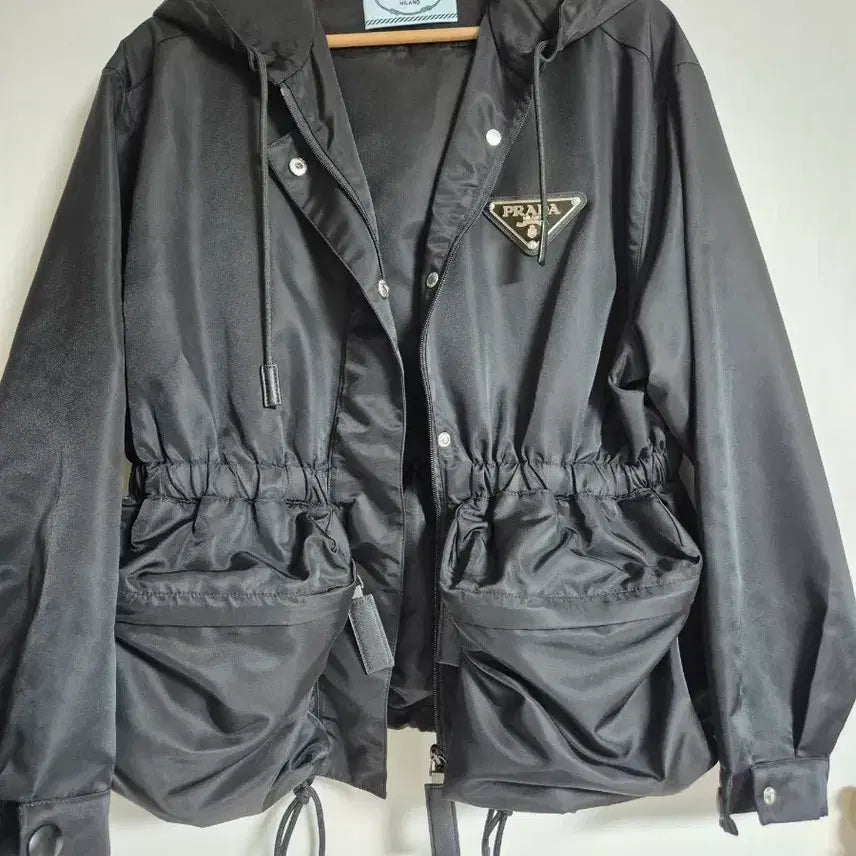 [BUNJANG] Prada Re-Nylon Hooded Windbreaker Jacket / 프라다 리나일론 후드바람막이