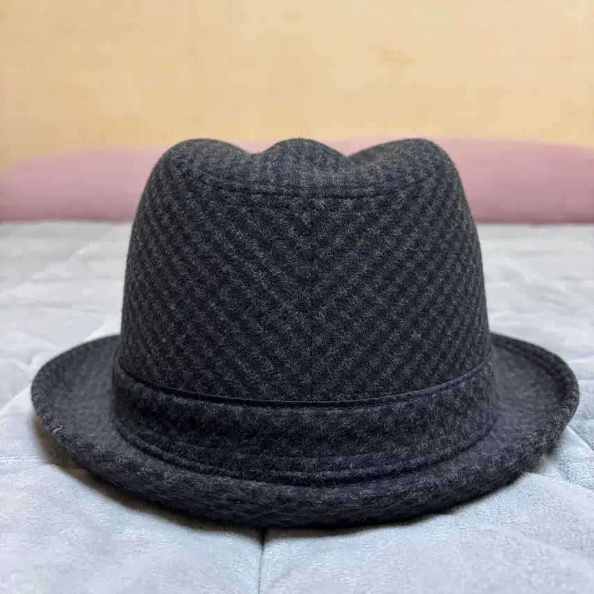 [SOLD OUT] 헤링본 중절모 블랙