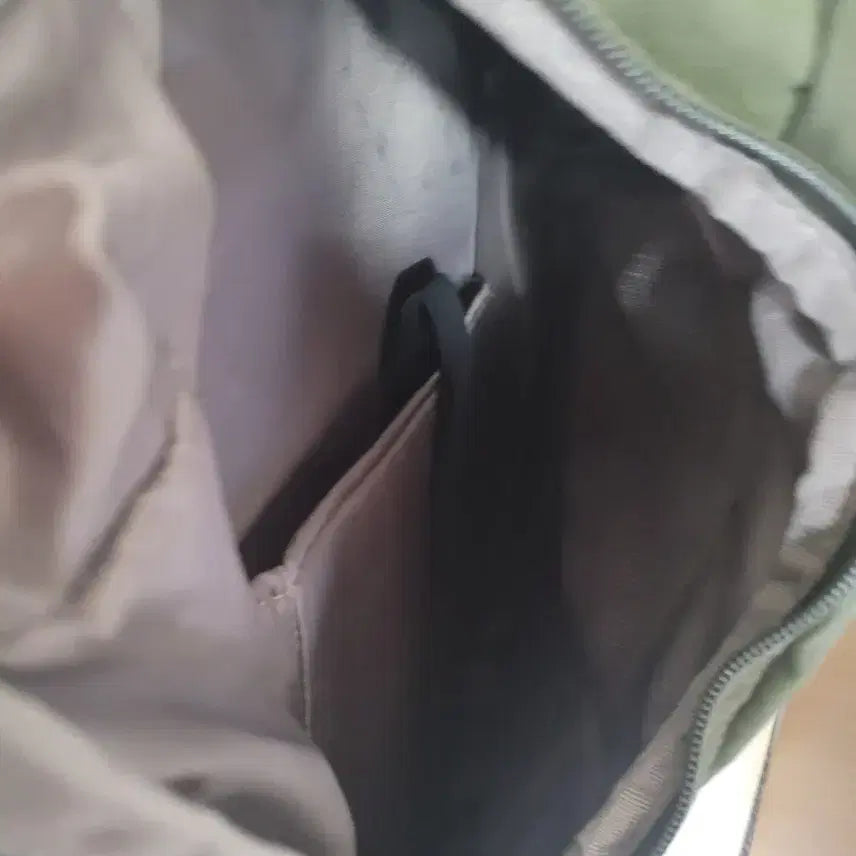 [BUNJANG] Lecaf CAF Backpack Olive/Black / 르까프.CAF 올리브/블랙 백팩