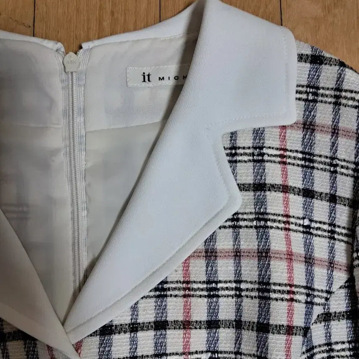 [BUNJANG] It MICHAA Tweed Checkered Midi Dress / 잇미샤. 트위드. 원피스55