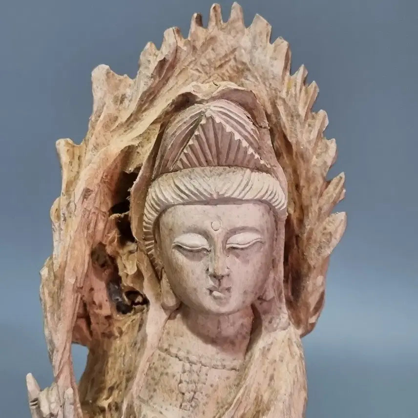 [BUNJANG] Wooden Carved Statue of Guanyin Bodhisattva (29cm) / 나무 조각상 관세음보살 불상. 높이 29