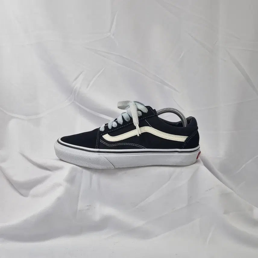 [BUNJANG] Vans Old Skool Sneakers Vintage / 빈티지하서 245 반스 올드스쿨 스니커즈