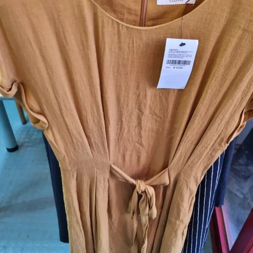 [BUNJANG] CLOVIS Camel Short Sleeve Mini Dress / CLOVIS 카멜색상 반팔 원피스