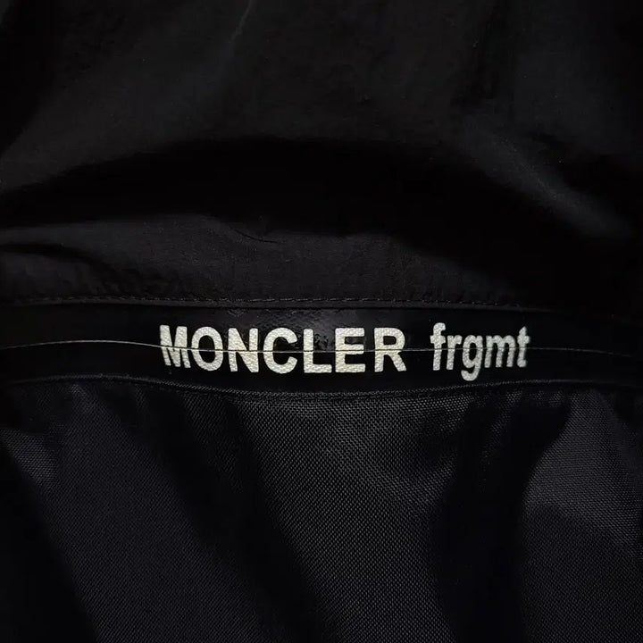 [BUNJANG] Moncler x Fragment Warren Windbreaker Jacket Black Navy Size 3 / [3] 몽클레어 X 프라그먼트 블랙 네이비 워렌 바람막이 자켓