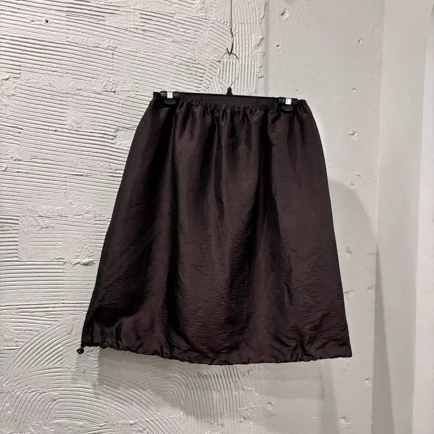 [BUNJANG] Necessary Brown Banding Midi Skirt / 네세서리 브라운 밴딩 미디 스커트