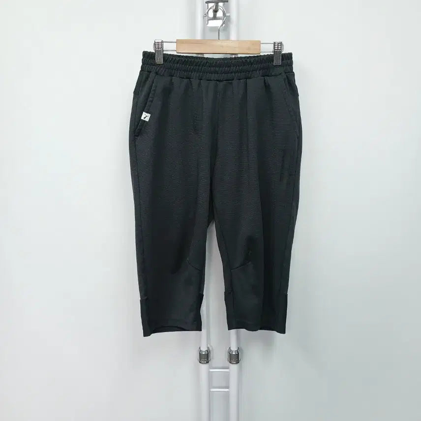[BUNJANG] Puma 23SS Training 3/4 Shorts Size 28 / 푸마 23SS 트레이닝 7부 반바지 28