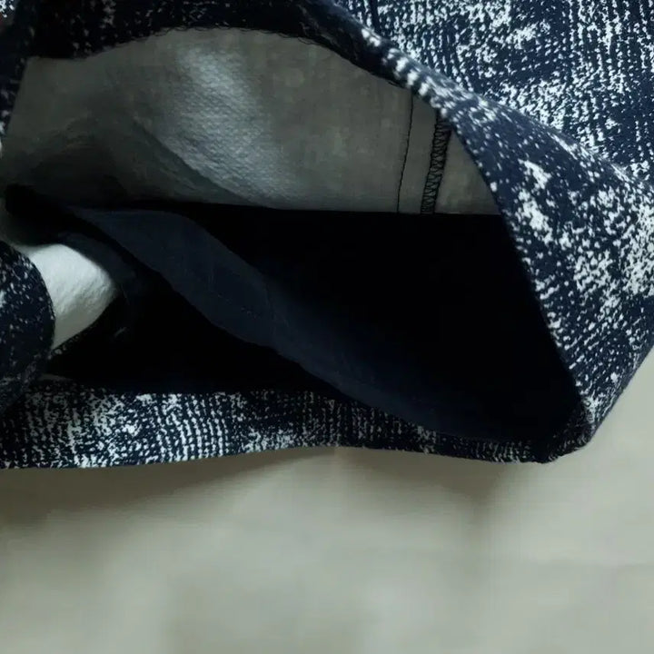 [BUNJANG] Jigott Navy White Pattern Shorts / 지고트    네이비 화이트 패턴 반바지 숏팬츠