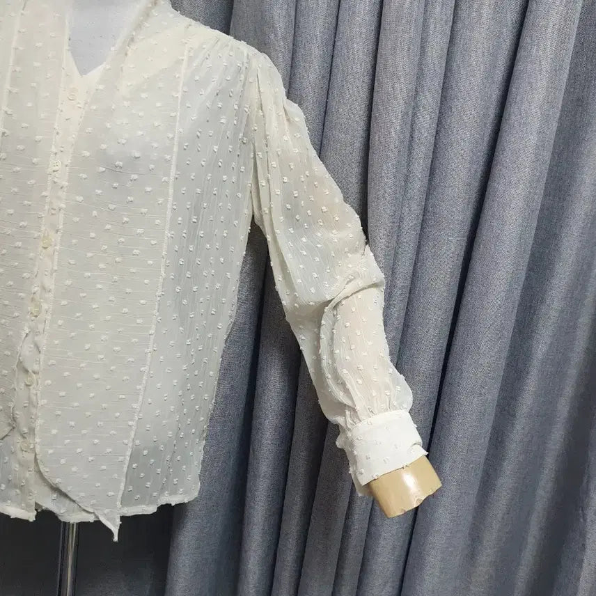 [BUNJANG] Sheer Dot Boutique Tie Blouse / 쉬어 도트 부티크 타이 블라우스