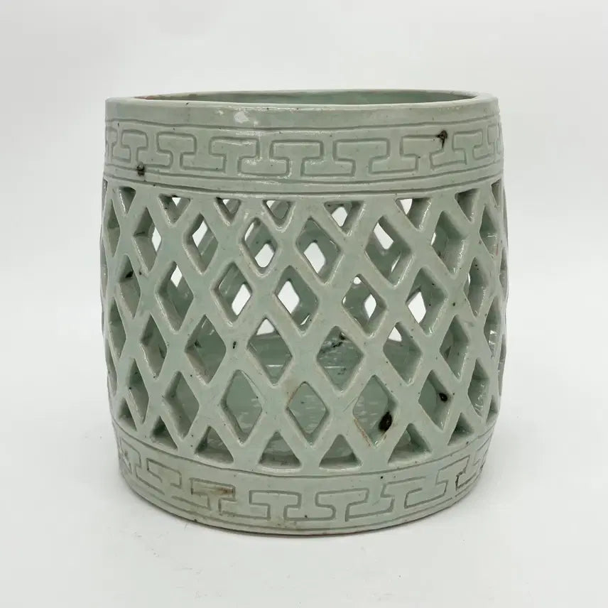 [BUNJANG] White Porcelain Lattice Net Pattern Brush Holder / 백자투각그물문필통