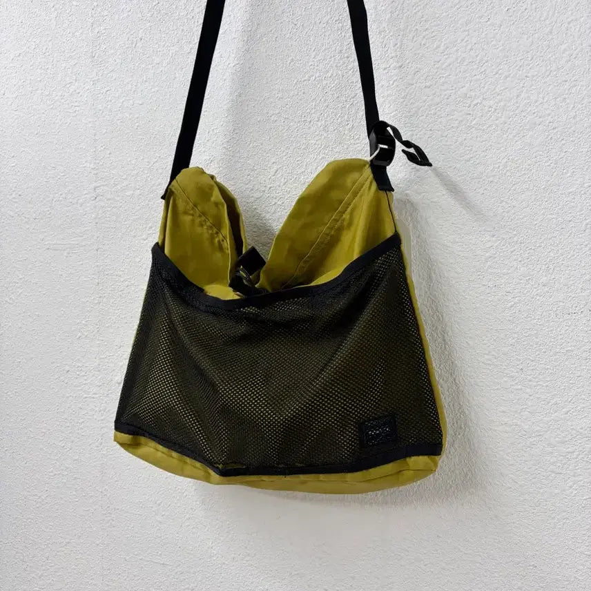 [BUNJANG] PORTER x BAL Collaboration Drawstring Shoulder Bag / PORTER X BAL Drawstring Shoulder Bag