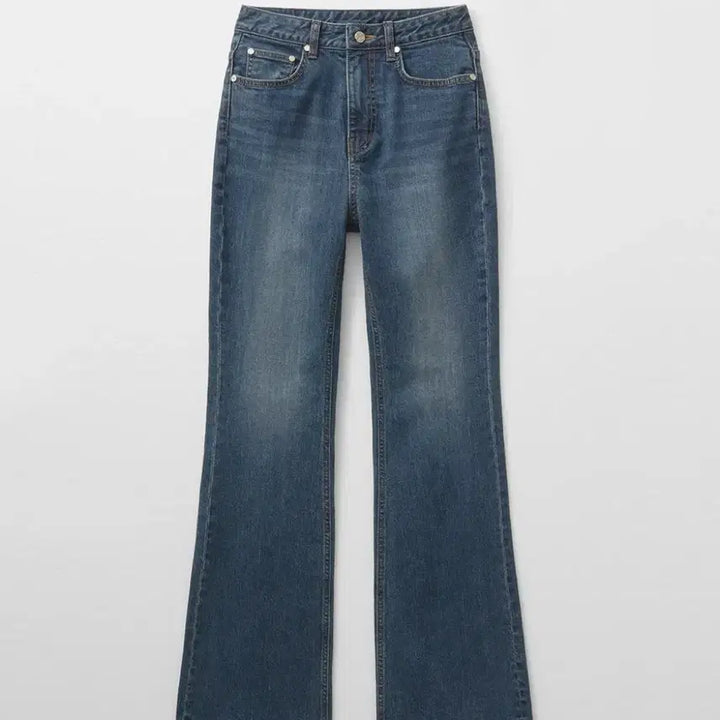 [BUNJANG] Mongdol Natural Semi Bootcut Denim Jeans (Blue, Size S) / 몽돌 내추럴 세미 부츠컷 데님 진 블루 S