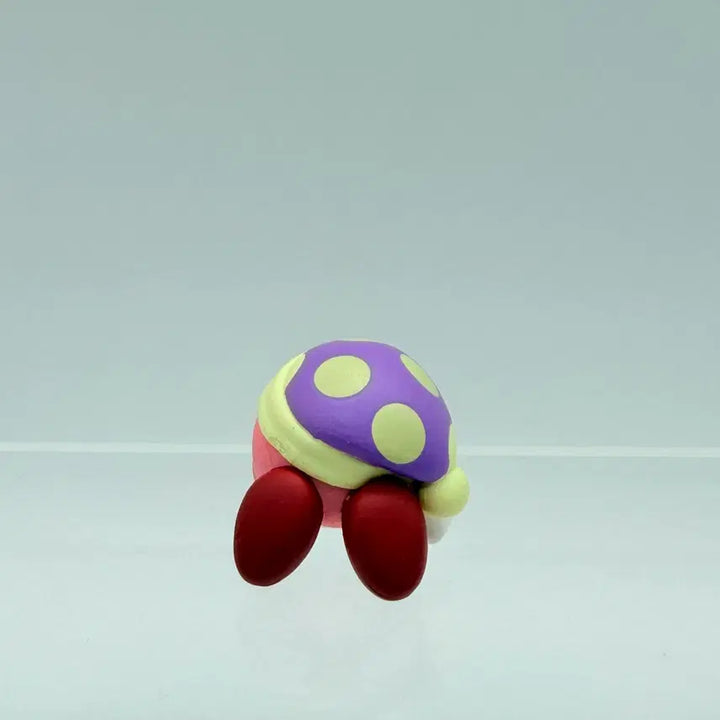[BUNJANG] Kirby Hugcot Sleep Kirby Figure Gacha Capsule Toy / 별의커비 허그코트 슬립 커비 피규어 가챠 캡슐토이 (175)
