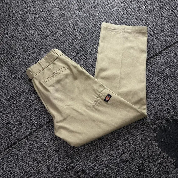 [BUNJANG] Dickies Loose Fit Double Knee Work Pants 4429 / 디키즈 루즈핏 더블니 워크 팬츠 4429