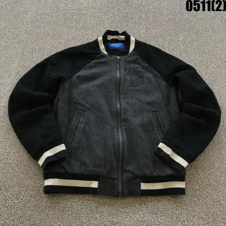 [BUNJANG] Adidas Black/Gray Stadium Jacket Size 85 / 아디다스 블랙/그레이 스타디움 자켓 85