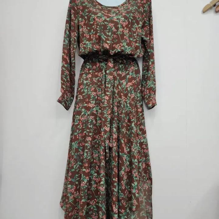 [BUNJANG] Flower Pattern Long Asymmetrical Dress - Brown / 플라워 패턴 롱 언발 원피스 브라운 FREE