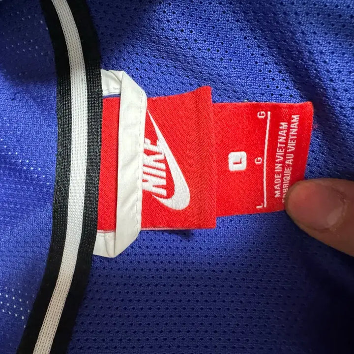 [BUNJANG] Nike Windrunner Jacket (Size L) / 나이키 윈드러너 사이즈L