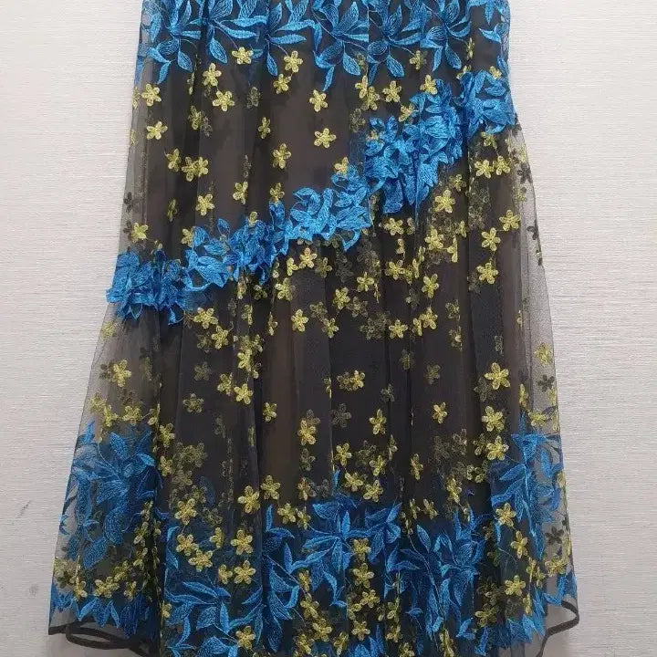 [BUNJANG] Floral Embroidered Mesh Skirt / 한섬오브제 스커트 치마