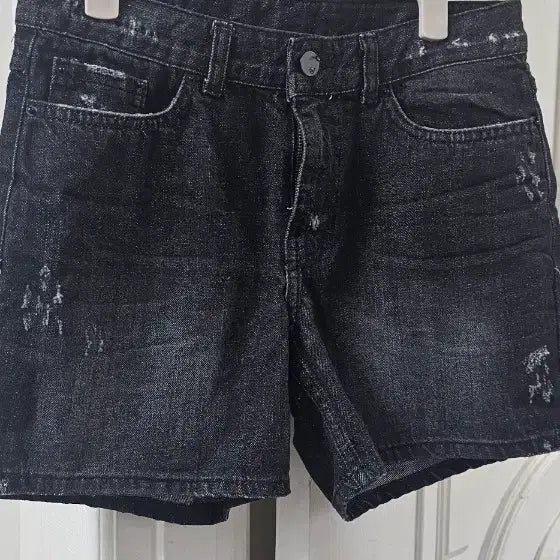 [BUNJANG] Black Denim Shorts / 블랙 데님 반바지 숏팬츠