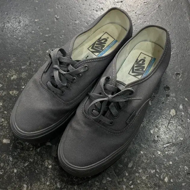 [BUNJANG] Vans Authentic Ultra Cush Sneakers / 260 반스 어센틱 울트라 쿠시