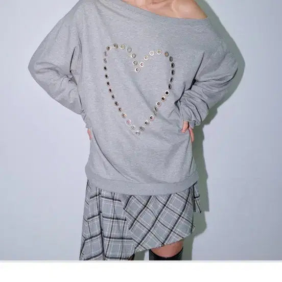 [BUNJANG] Polysem Love Eyelet Sweatshirt Grey / 폴리수엠 LOVE EYELET SWEATSHIRT, GREY