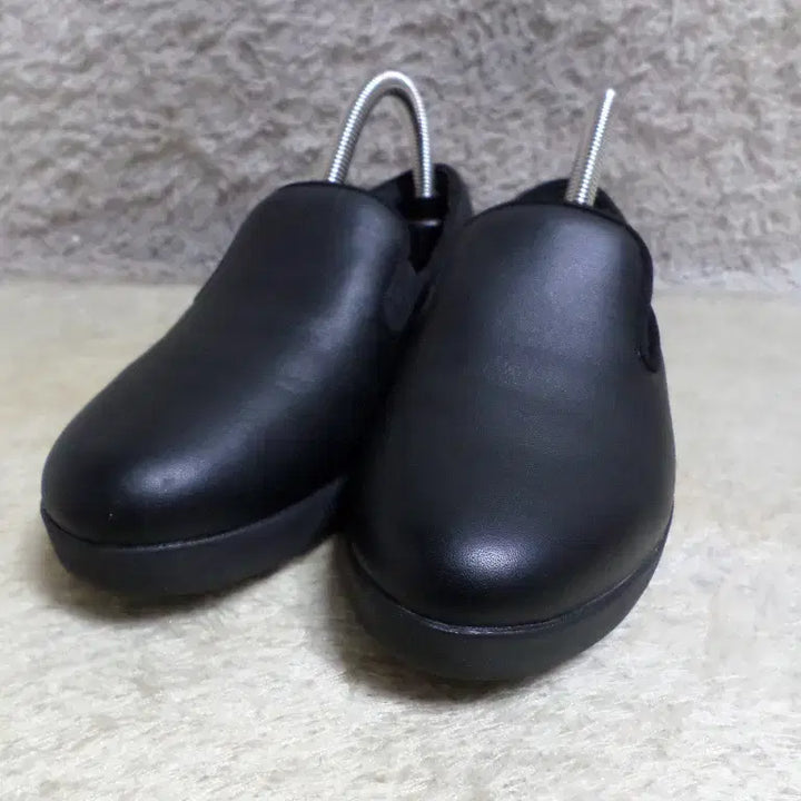 [BUNJANG] Fitflop Casual Shoes / 후루룩구제2 235-240 핏플랍 구두 슈즈 단화 중고 신발 260511