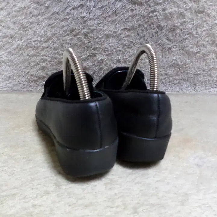 [BUNJANG] Fitflop Casual Shoes / 후루룩구제2 235-240 핏플랍 구두 슈즈 단화 중고 신발 260511