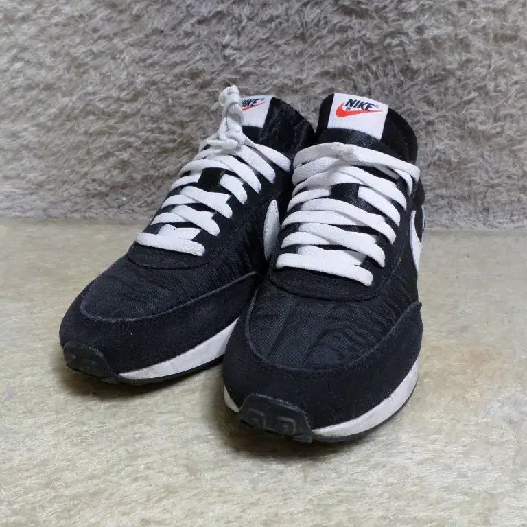 [BUNJANG] Nike Tailwind 79 Shoes (Used) / 후루룩구제 240 나이키 테일윈드79 운동화 중고 신발 260511
