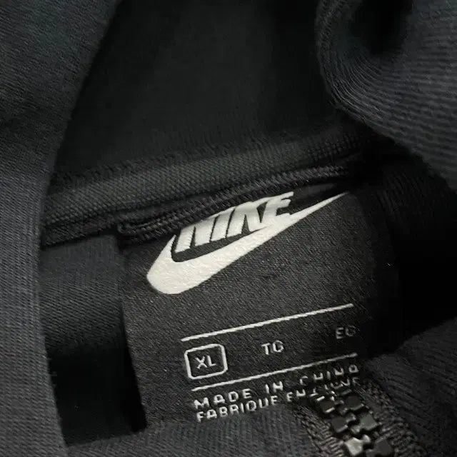 [BUNJANG] Nike Tech Fleece Hoodie Zip-up / 105 나이키 테크팩 후드집업