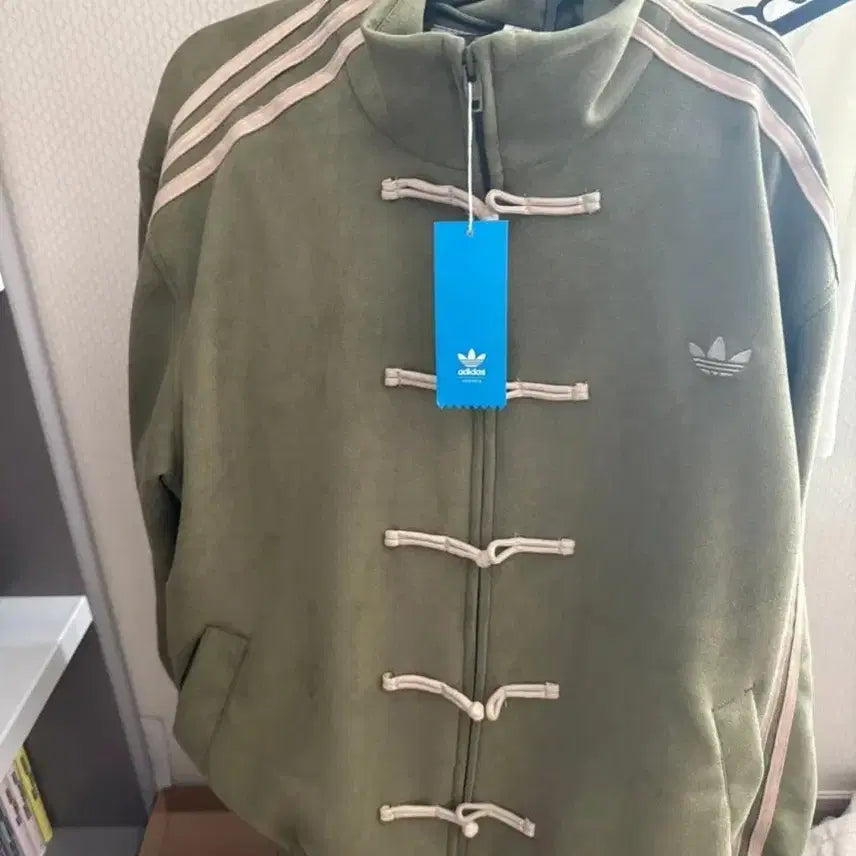 [BUNJANG] Adidas Suede Track Jacket Khaki / 아디다스 스웨이드 트랙 자켓 카키