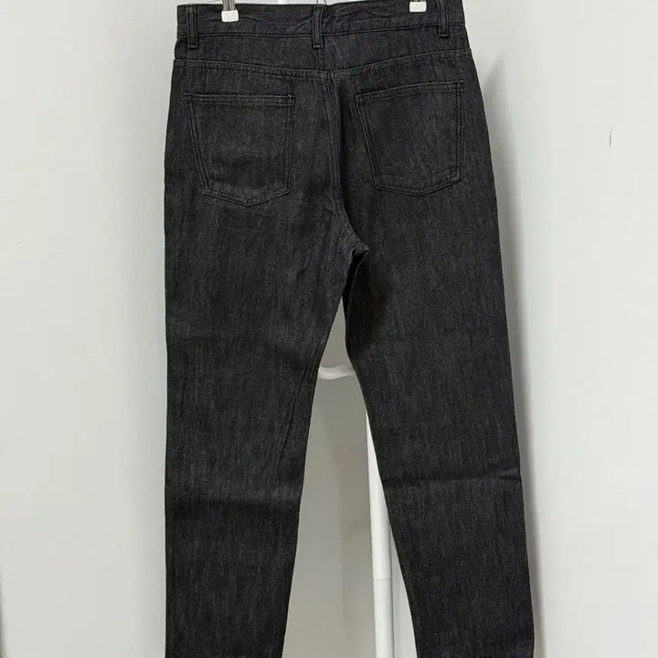 [BUNJANG] 8Seconde Tapered Denim Jeans Black / [80] 에잇세컨즈 테이퍼드 데님 청바지 블랙 블랙진