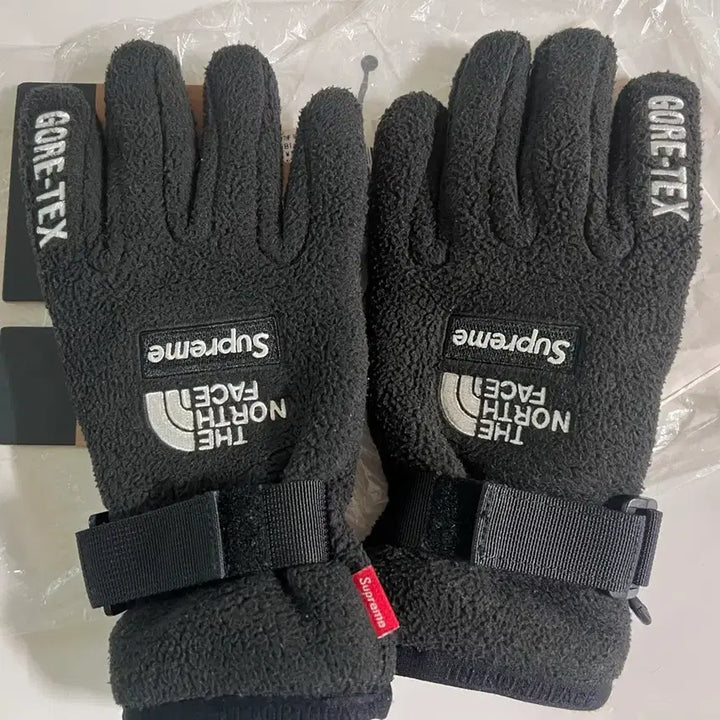 [BUNJANG] Supreme The North Face Gloves / 슈프림 노스페이스 장갑