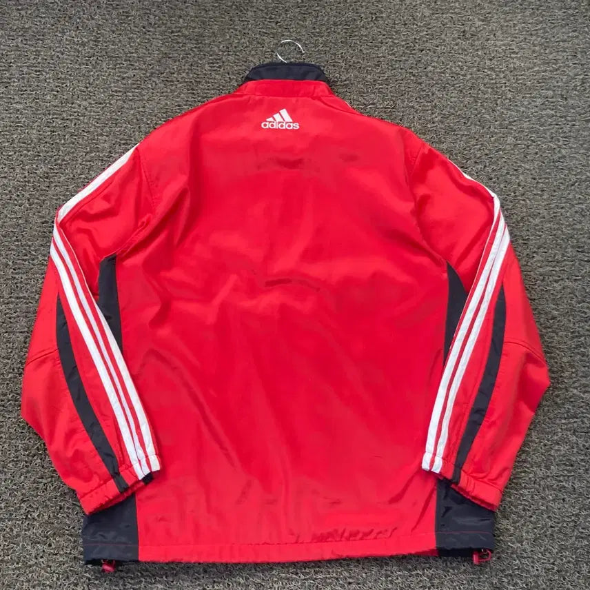 [BUNJANG] Adidas Red Sideline Windbreaker Jacket / 아디다스 레드 사이드라인 바람막이 자켓